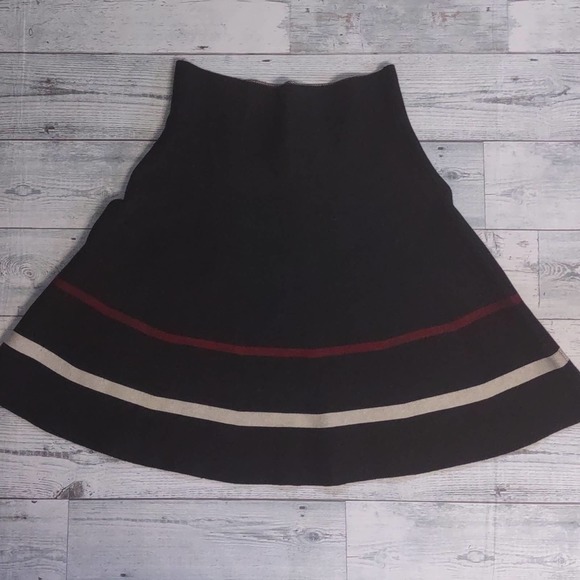 Max Studio Nash Sweater Knit Skirt S/M Black Wine - Picture 10 of 10